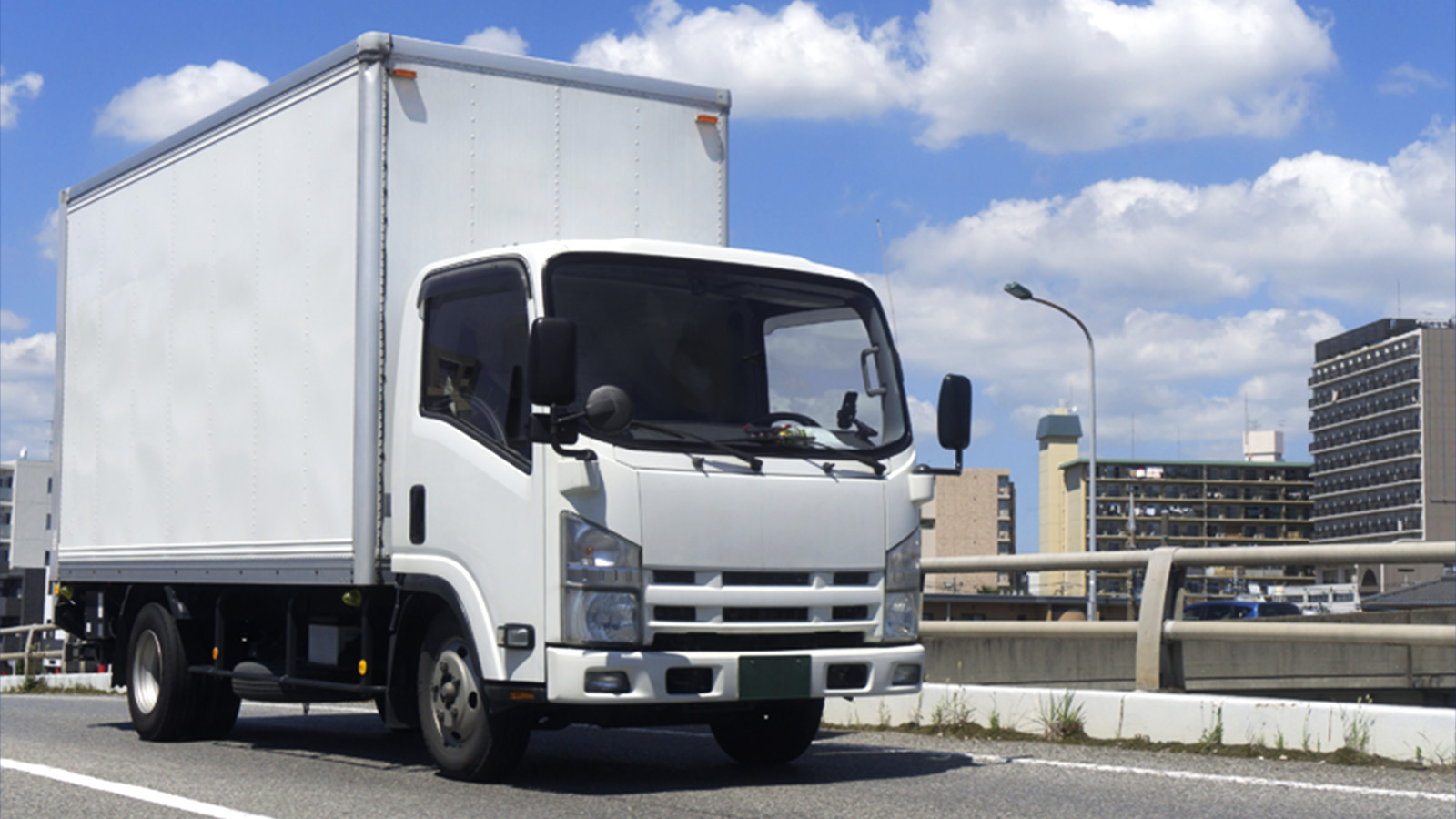 トラックの写真